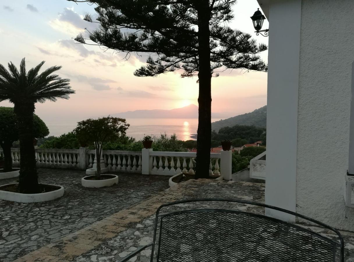 Villa Venezuela 1° Piano Maratea Exteriör bild